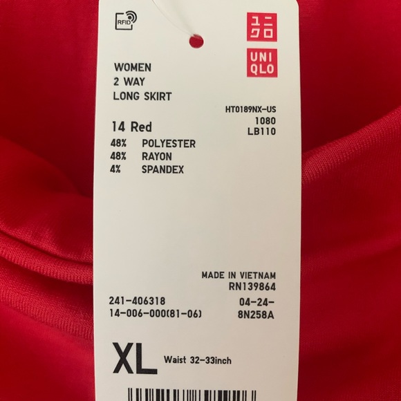 Uniqlo Red Skirt - Picture 5 of 5